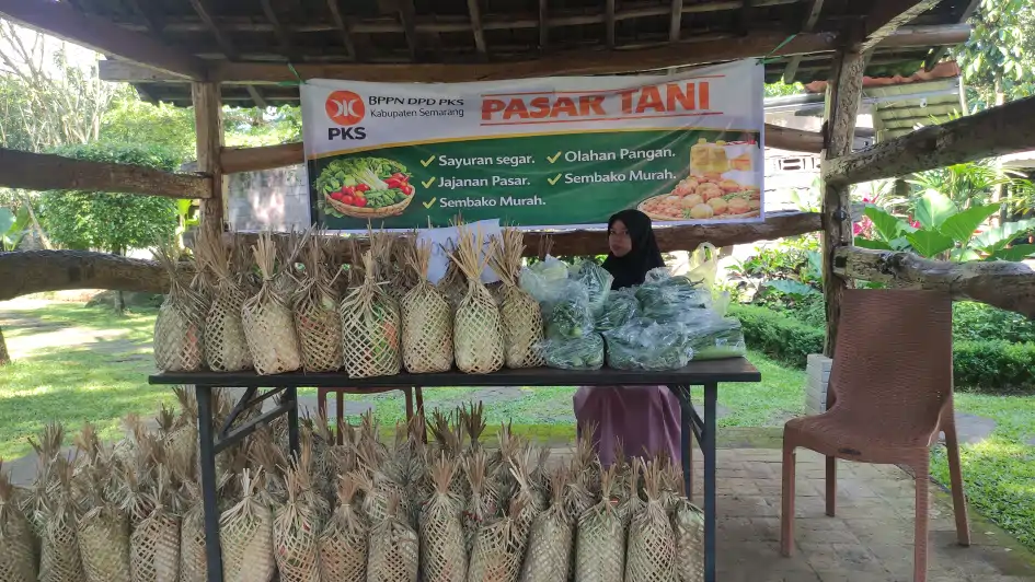 Halal bi Halal PKS Kabupaten Semarang Rangkul Petani dan UMKM